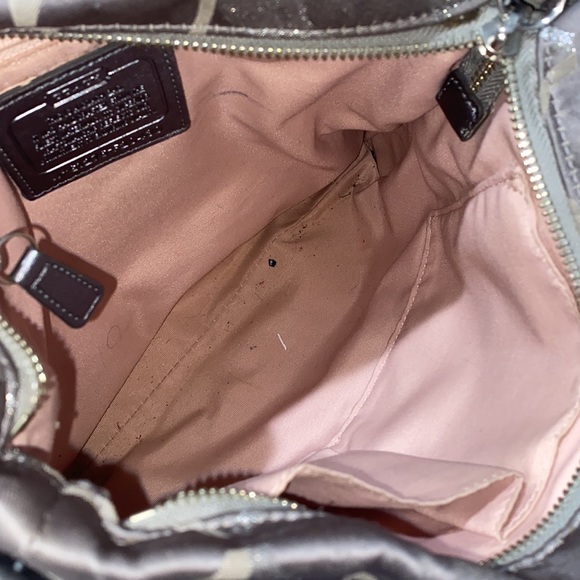 💫 Coach Silver Authentic Shoulder Bag 💫 - Picture 12 of 15